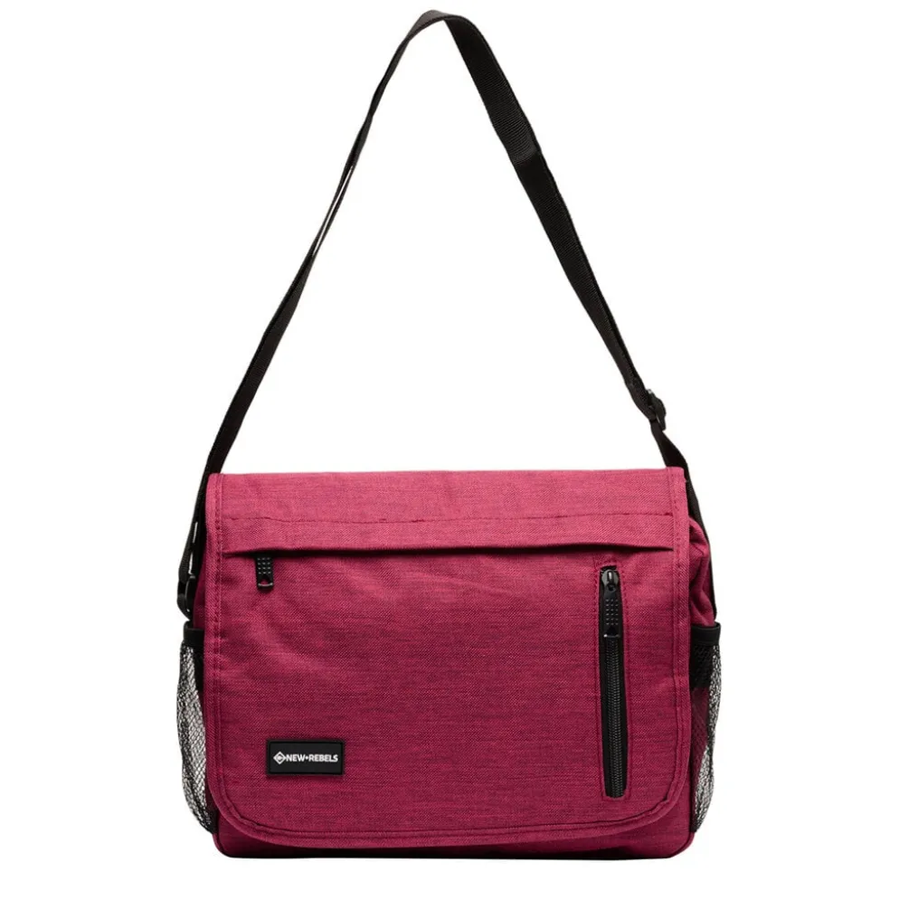 New Rebels ® Heaven25 - Medium Schoudertas A5 - Crossbodytas met flap - Burgundy
