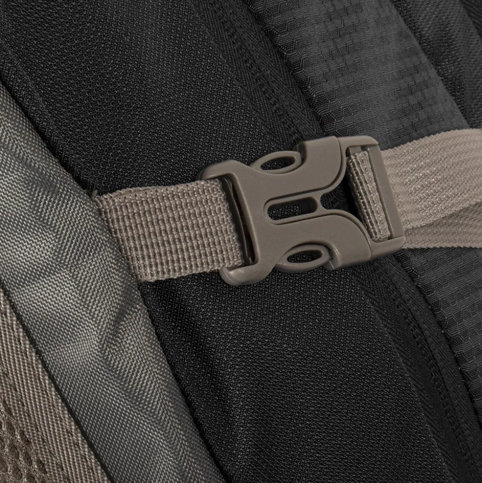 New Rebels ® Kinley - Rugtas - Schooltas - Vrijetijdstas - 35 Liter - Nylon - Zwart