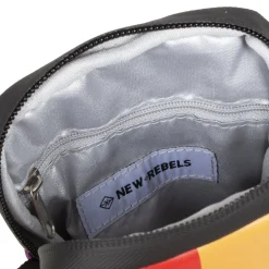 New Rebels ® Telefoontas  Mart Rainbow Telefoontasje Regenboog Waterafstotend