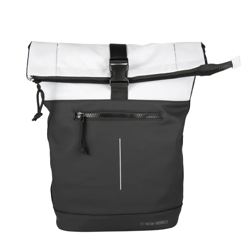 New Rebels Backham New York Zwart Reflectie 21L Rolltop Rugzak Waterafstotend Laptop 15.6"