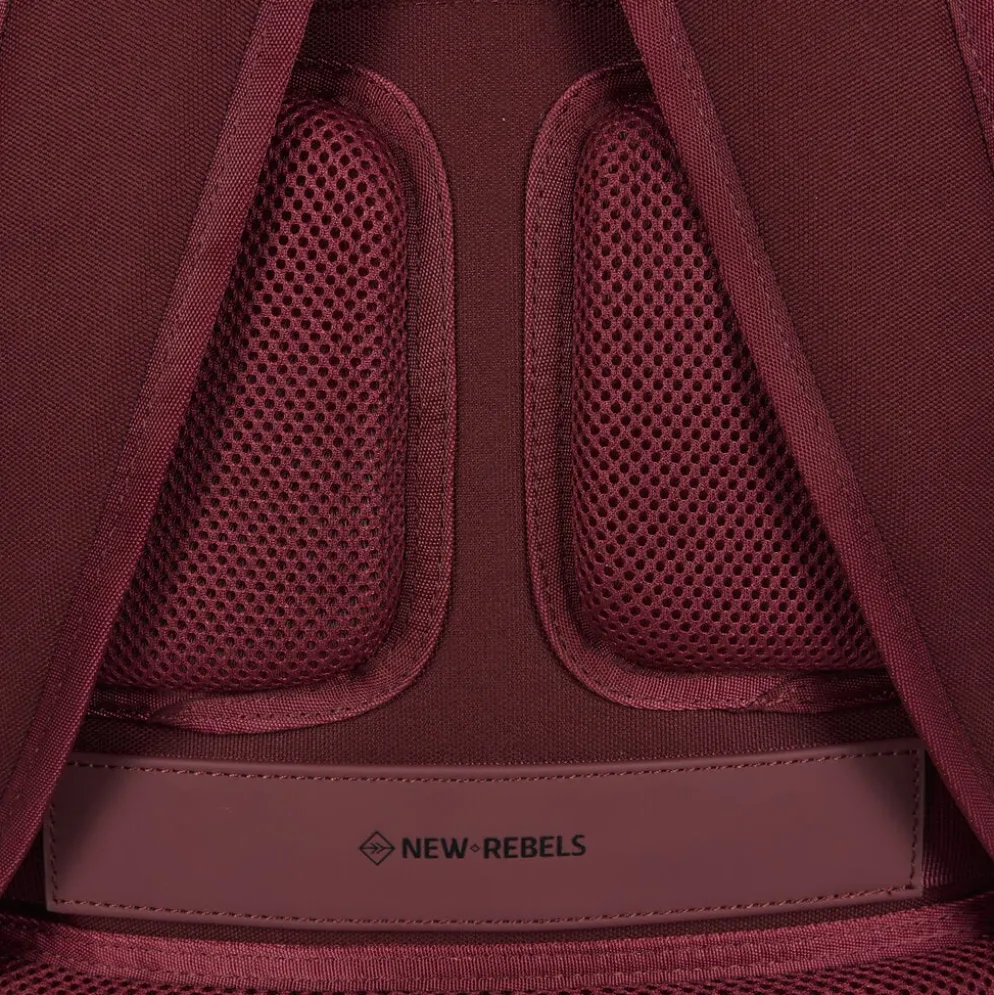 New Rebels Bruce Milwaukee Burgundy 18L Rugzak Waterafstotend Laptop 15.6"