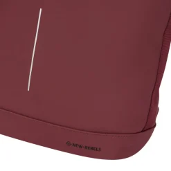 New Rebels Bruce New York Burgundy 21L Rolltop Rugzak Waterafstotend Laptop 15.6