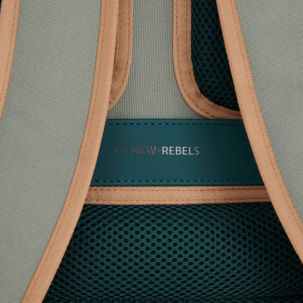 New Rebels Ferron Miami Rugzak 9L Waterafstotende Laptop Rugtas 13 inch Schooltas en Werktas van PU Nylon Comfortabel Antracite