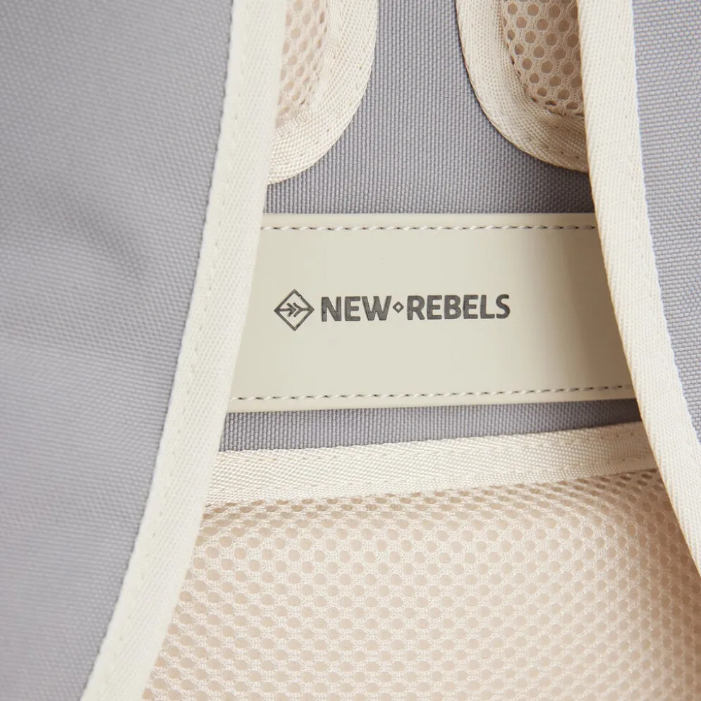 New Rebels Ferron Milwaukee Handel Rugtas Beige 19L