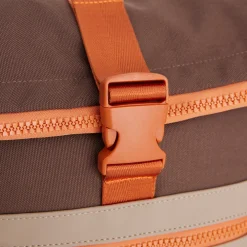 New Rebels Ferron New York Rolltop Rugzak 16L – Rolltop Werktas / Schooltas Laptop Rugtas Coffee