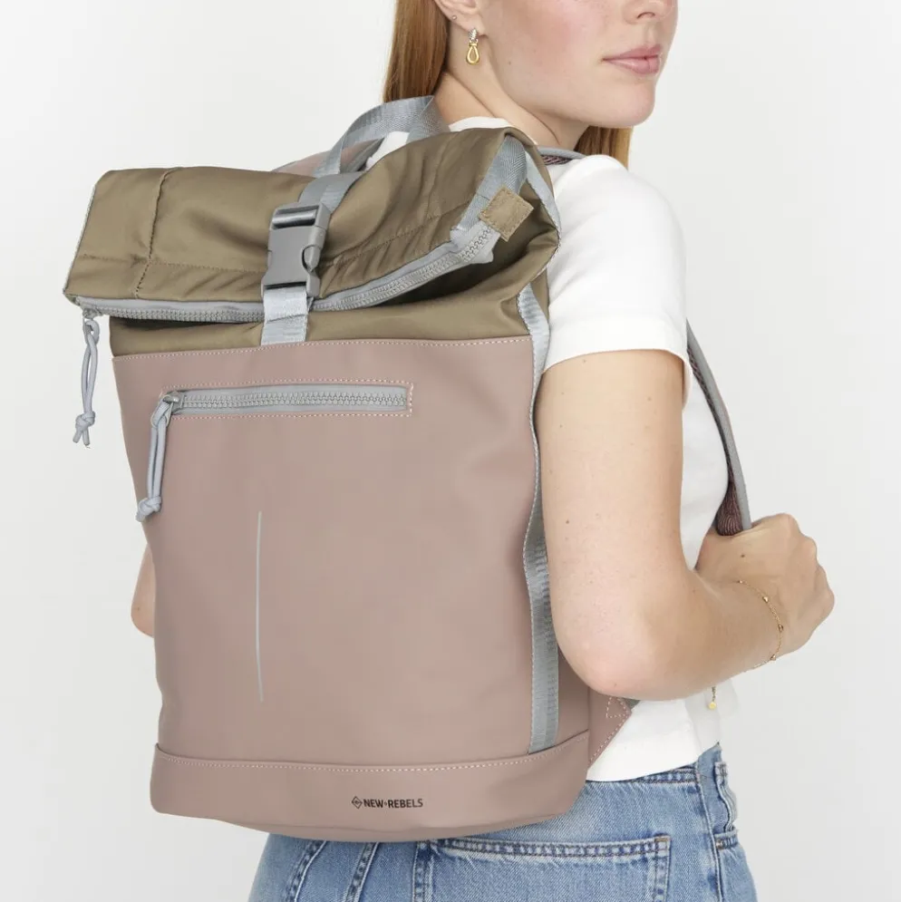 New Rebels Ferron New York Rolltop Rugzak 16L – Rolltop Werktas / Schooltas Laptop Rugtas Oud Roze
