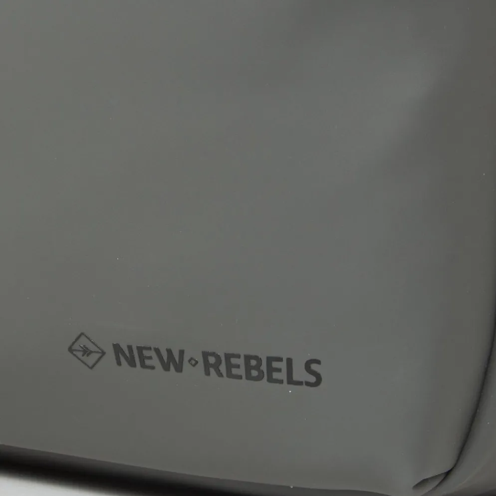 New Rebels Harper Providence Antraciet 12L Rugzak Waterafstotend Laptop 11.6"