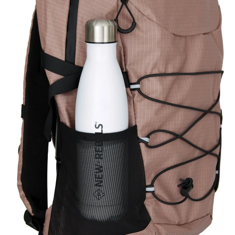 New Rebels Hugo Carmichael Waterdichte Rugzak: Hiking Rugtas van 26 Liter Old Pink