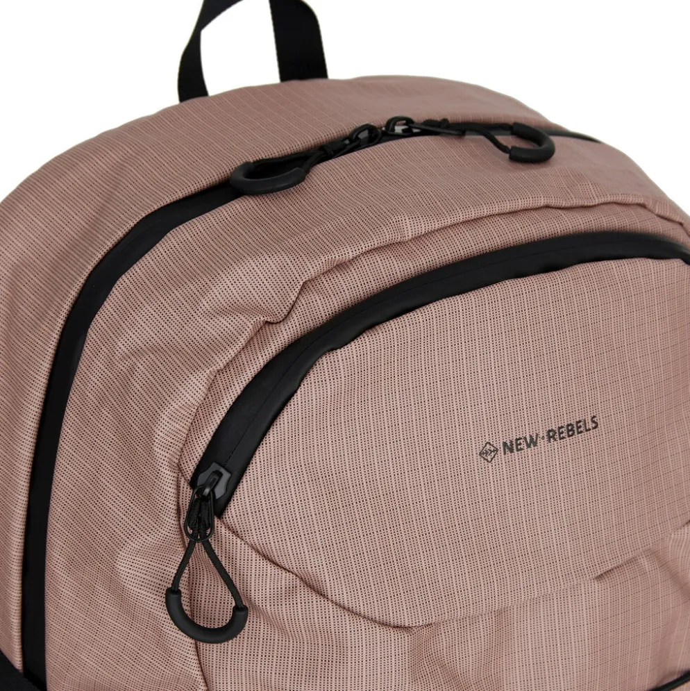New Rebels Hugo Carmichael Waterdichte Rugzak: Hiking Rugtas van 26 Liter Old Pink