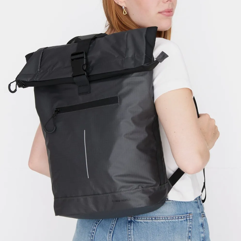 New Rebels Hugo New York 17L Waterafstotende Rolltop Rugtas Zwart