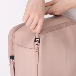 New Rebels Jessi Easton Underseater Rugzak 17L Waterafstotend PU Handbagage 40x30x20 Airline Tas 15.6 inch Laptopvak Oud Roze
