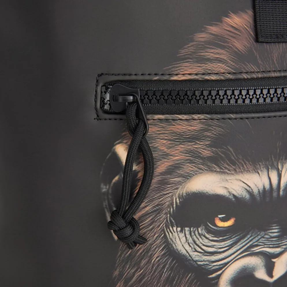 New Rebels Mart Arts New York Gorilla Rolltop Rugzak 16L