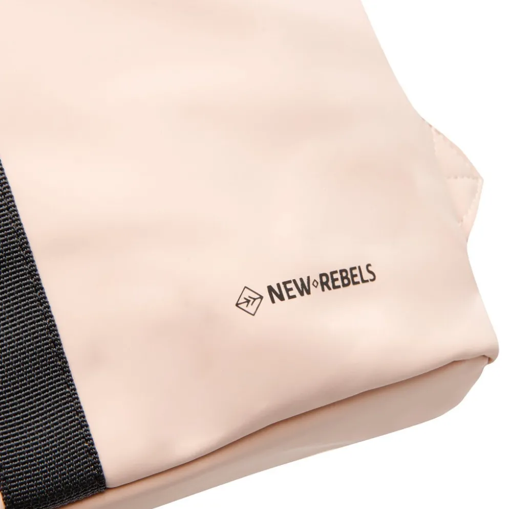 New Rebels Mart Los Angeles Zacht Roze 7L Rolltop Rugzak Waterafstotend