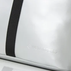 New Rebels Mart Los Angeles Metallic Zilver 7L Rolltop Rugzak Waterafstotend