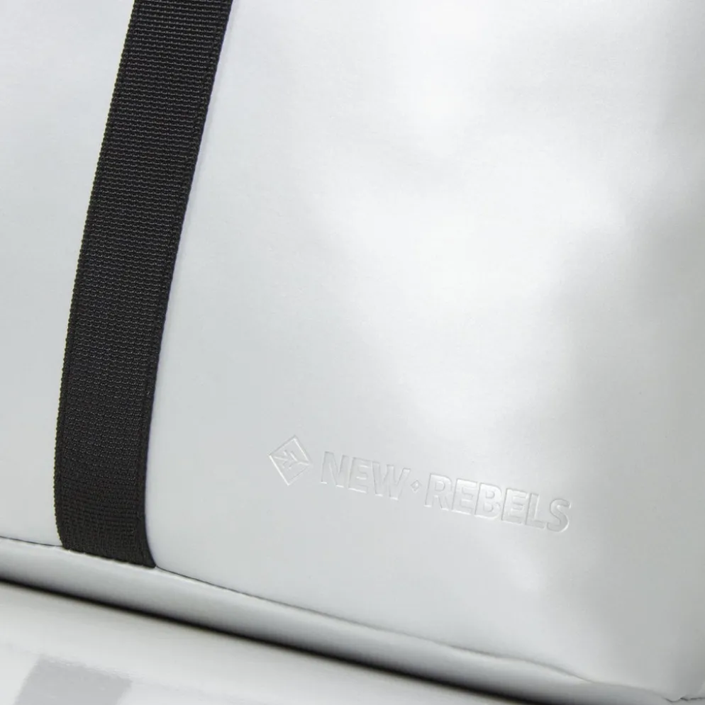 New Rebels Mart Los Angeles Metallic Zilver 7L Rolltop Rugzak Waterafstotend