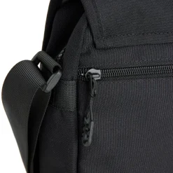 New Rebels Valor Cincinnati Flapover Black – Waterbestendige Schoudertas – 2.9 L
