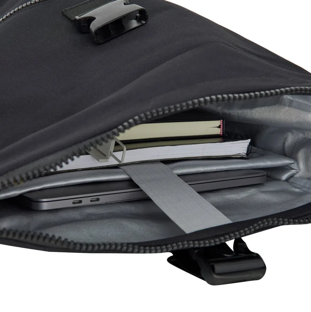 New Rebels Valor New York Zwart 21L Rugtas Rolltop Waterafstotend Laptop 15.6"