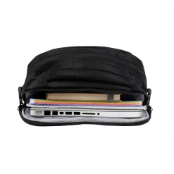 New Rebels Vince Gilbert Zwart 27L Rugtas Waterafstotend Laptop 15.6